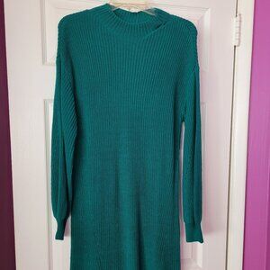 NWT MOCK TURTLENECK SWEATER DRESS